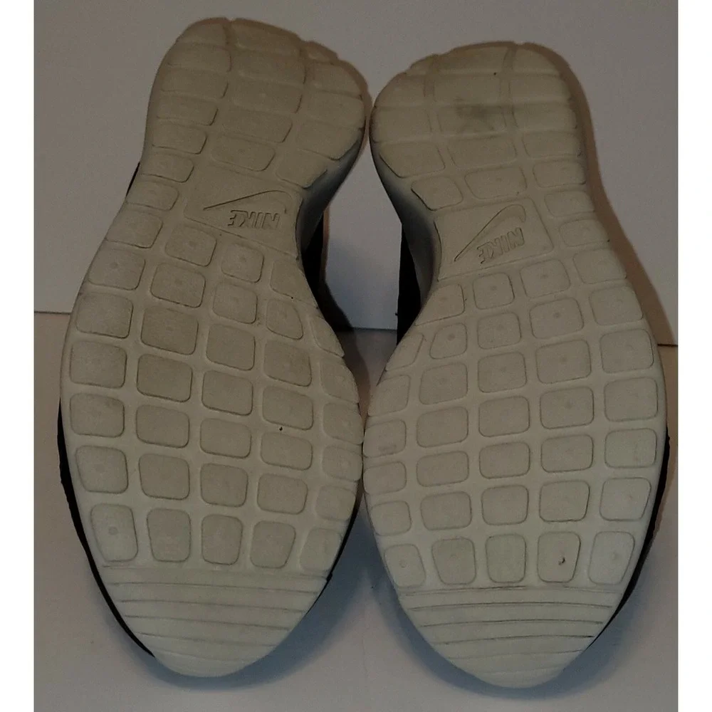 Nike Rosherun High Sneakerboots Purple Maroon 615968-601 Faux Fur Women's Size 6